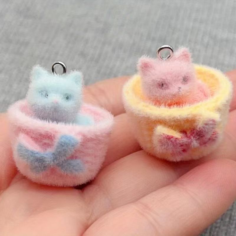 4pcs 3D plush resin cat pendan - Gaming Accessories Gifts ulasan dan harga